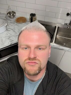 Meet your Posher, Fredrick